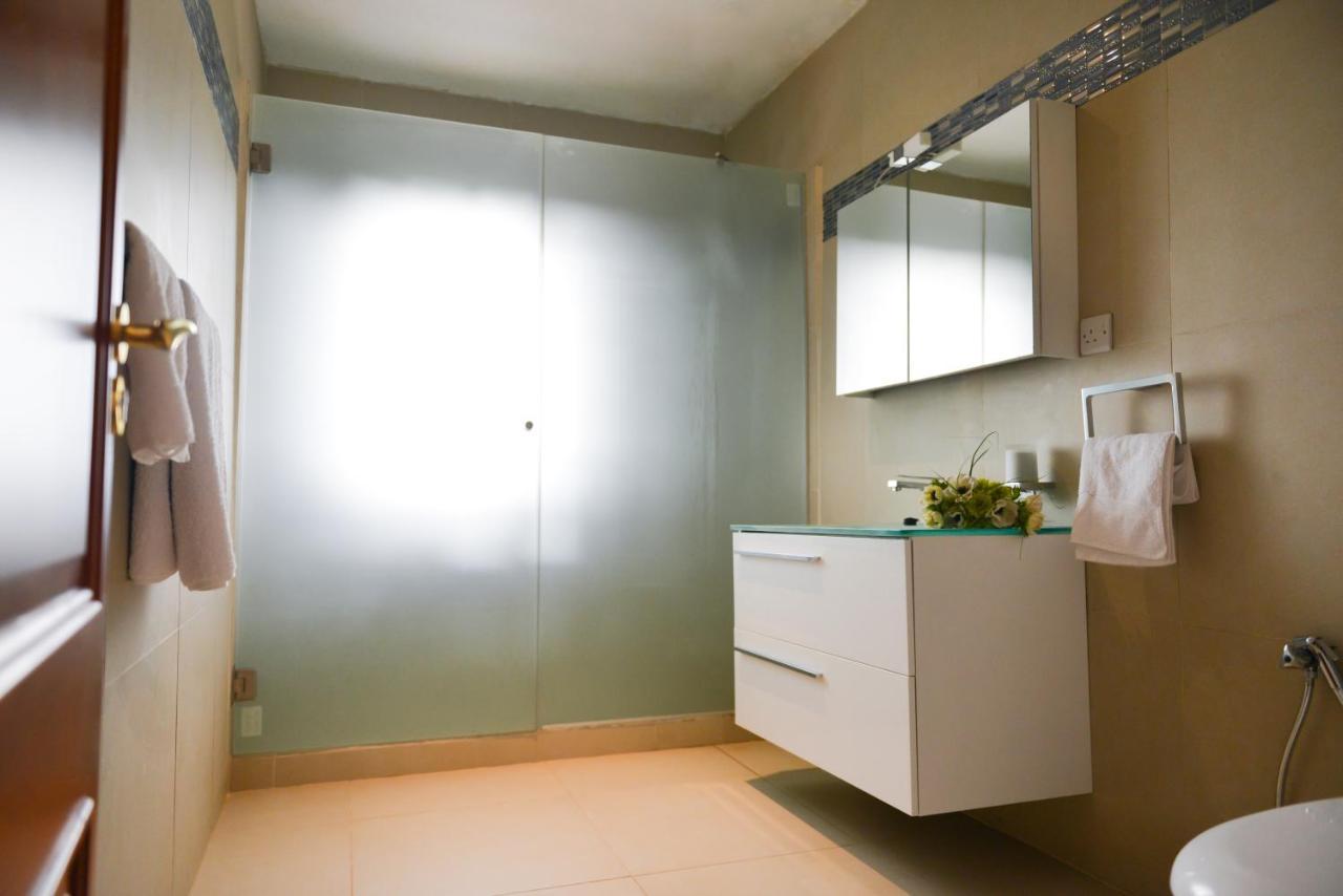 Atlantic Luxury Apartments Bakau Luaran gambar