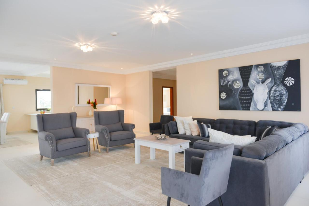Atlantic Luxury Apartments Bakau Luaran gambar